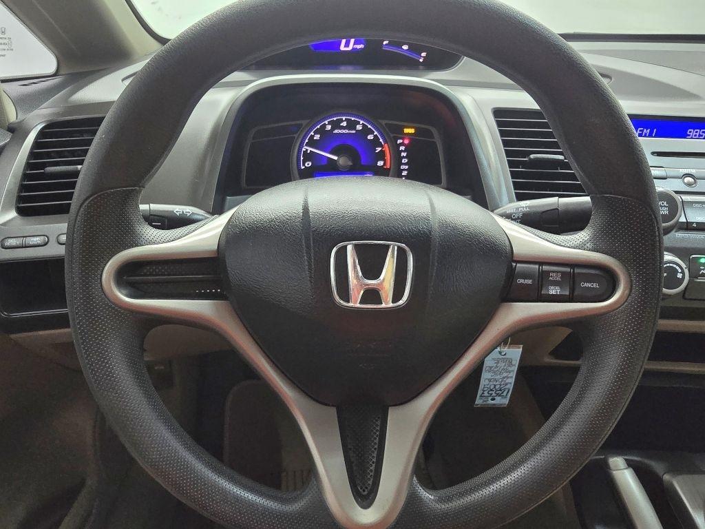 Honda Civic LX Sedan 5-Speed AT 2009