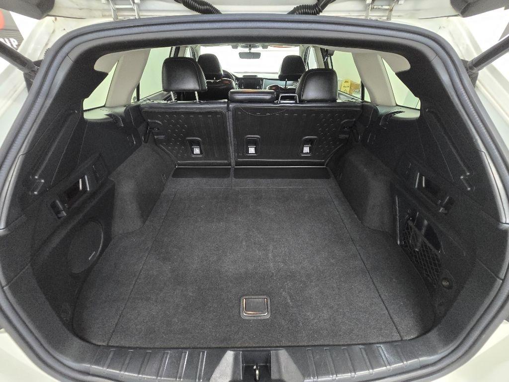 Subaru Outback Limited 2021