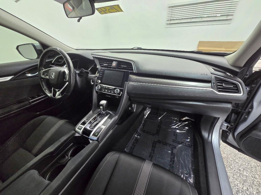 Honda Civic EX-T Sedan CVT 2019