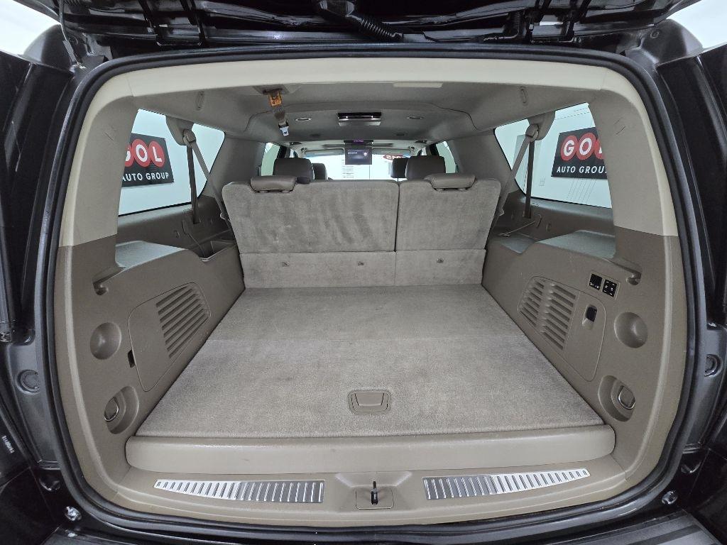 GMC Yukon XL SLT 1/2 Ton 2WD 2015