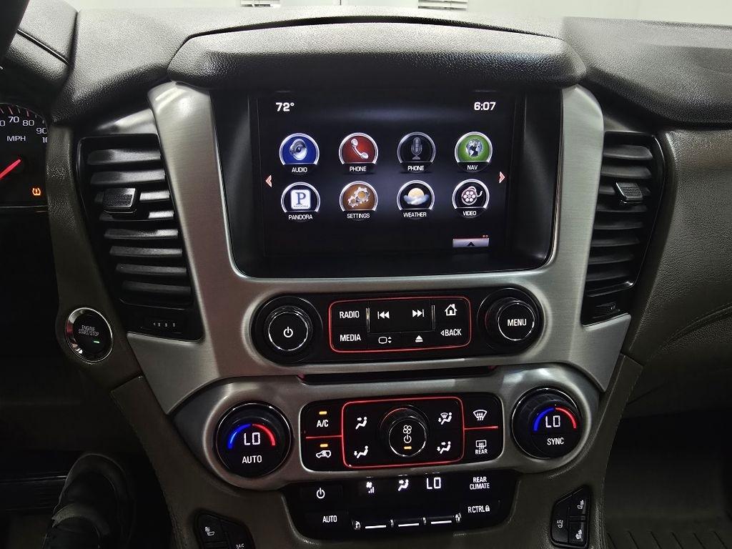 GMC Yukon XL SLT 1/2 Ton 2WD 2015