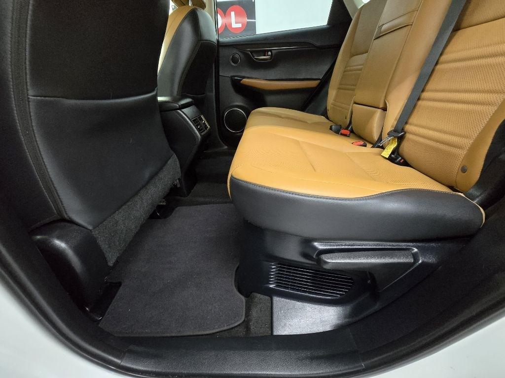 Lexus NX 300 Luxury 2020