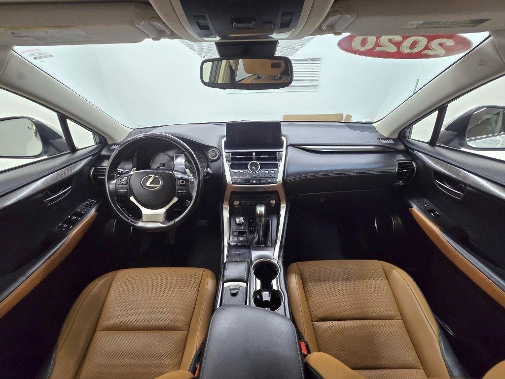 Lexus NX 300 Luxury 2020