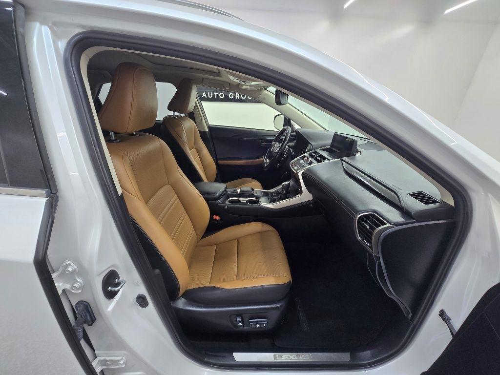 Lexus NX 300 Luxury 2020