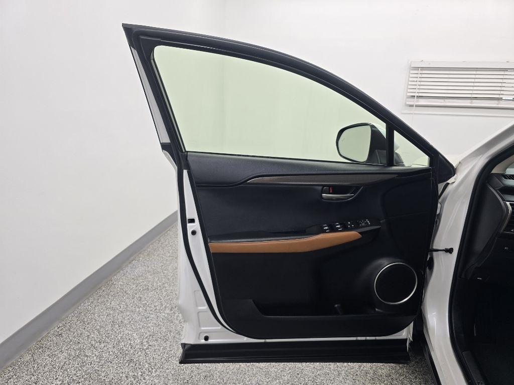 Lexus NX 300 Luxury 2020
