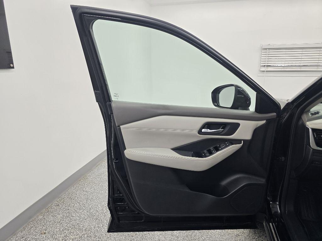 Nissan Rogue SL 2024