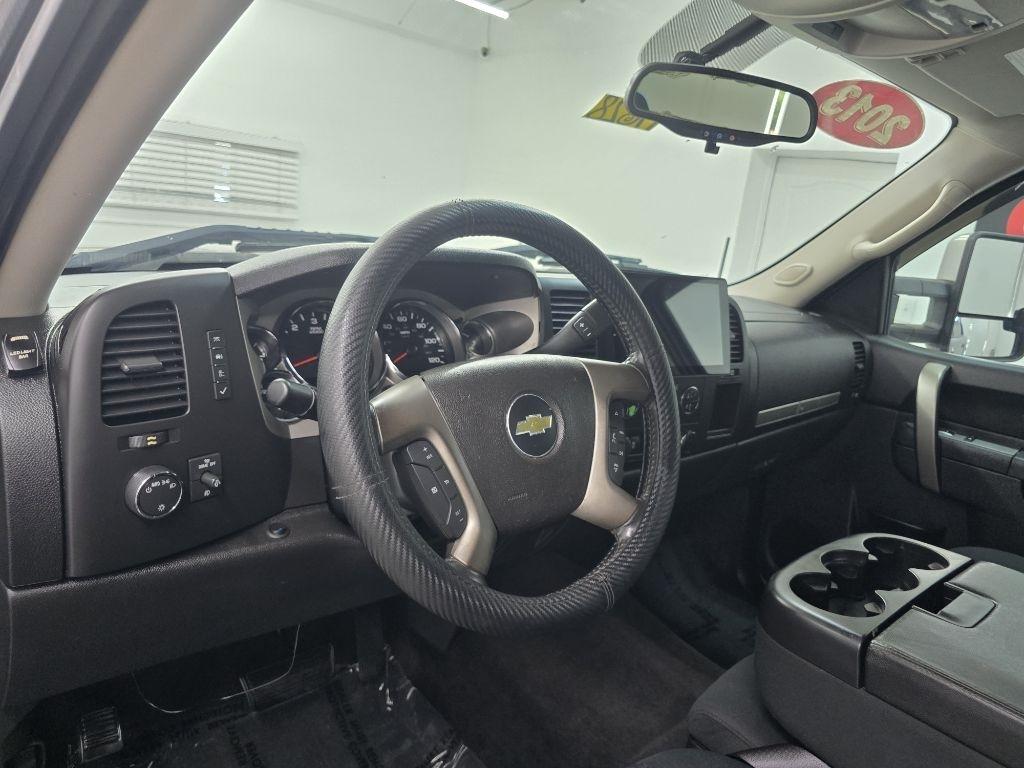 Chevrolet Silverado 1500 LT Crew Cab 4WD 2013