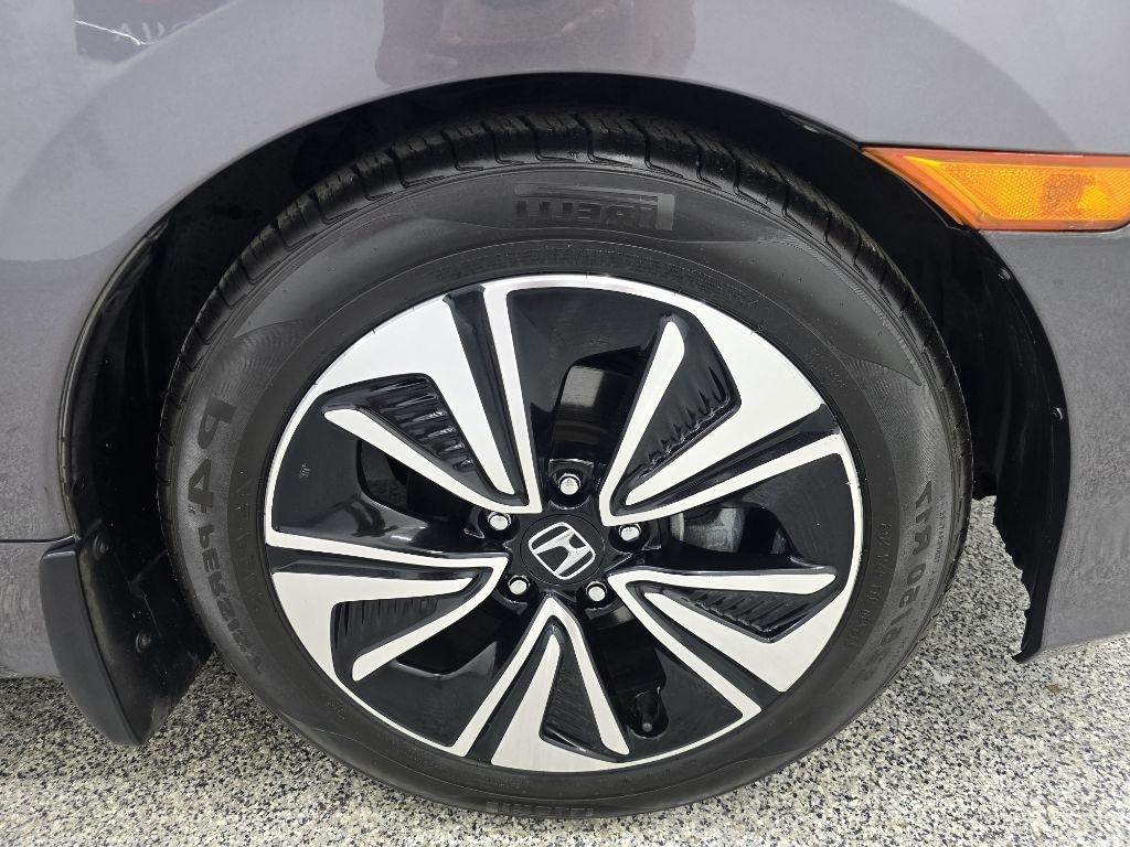 Honda Civic EX-TL Sedan CVT 2017
