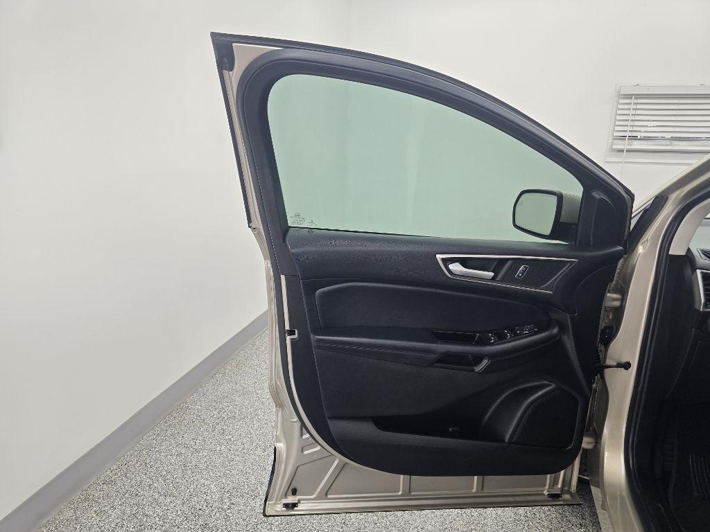 Ford Edge SEL FWD 2017