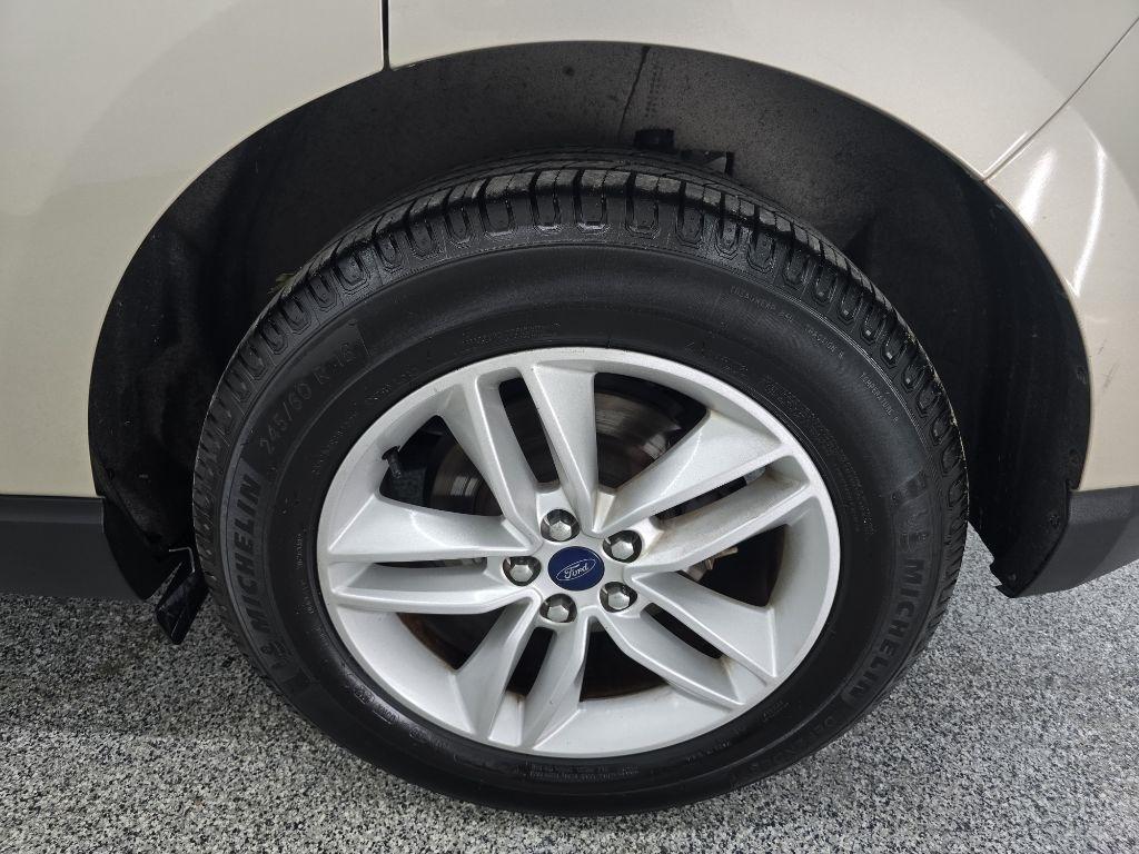Ford Edge SEL FWD 2017