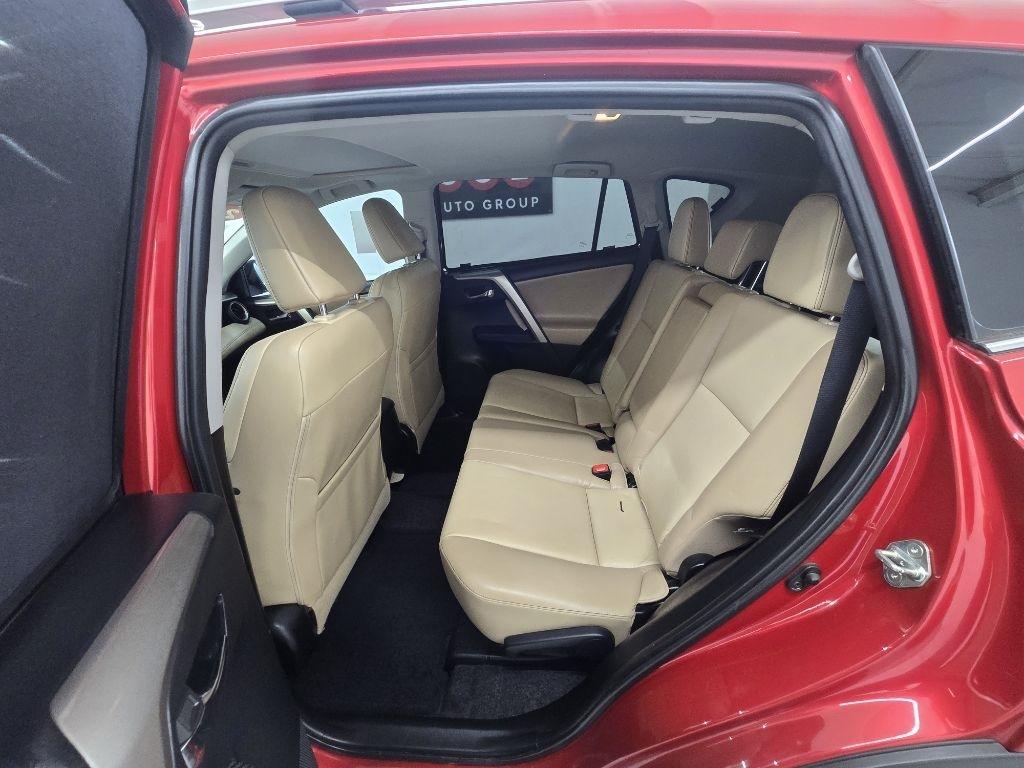 Toyota RAV4 Limited FWD 2015