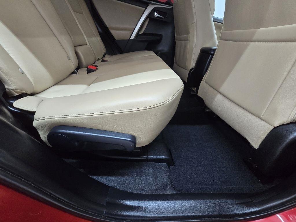 Toyota RAV4 Limited FWD 2015