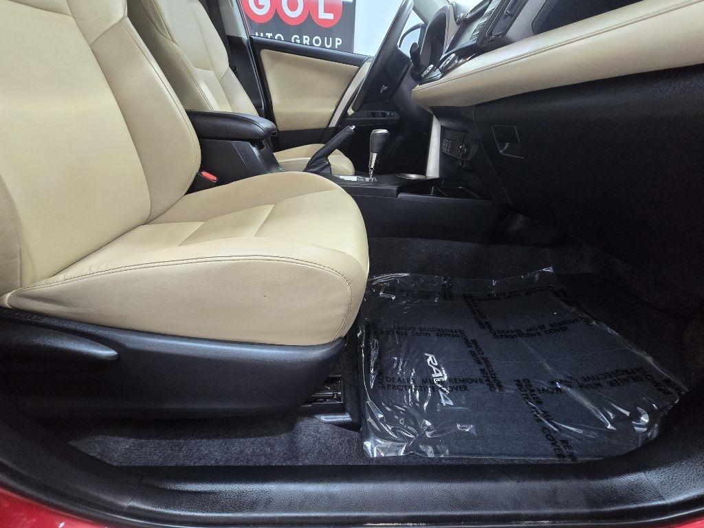 Toyota RAV4 Limited FWD 2015