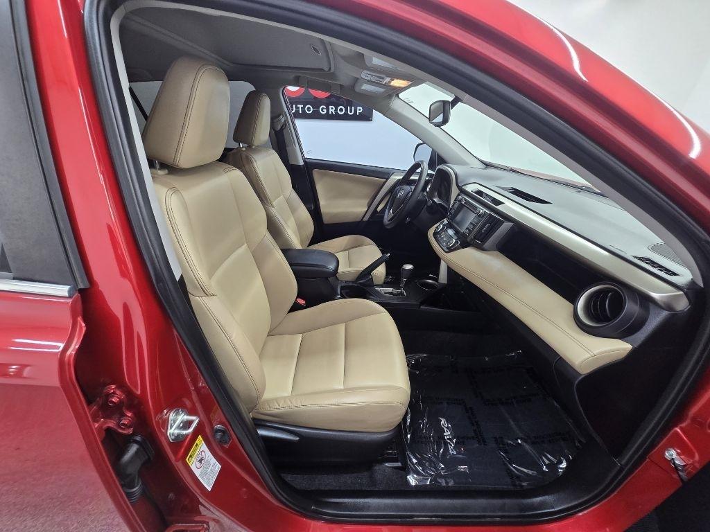 Toyota RAV4 Limited FWD 2015