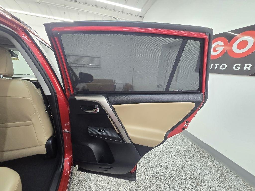 Toyota RAV4 Limited FWD 2015