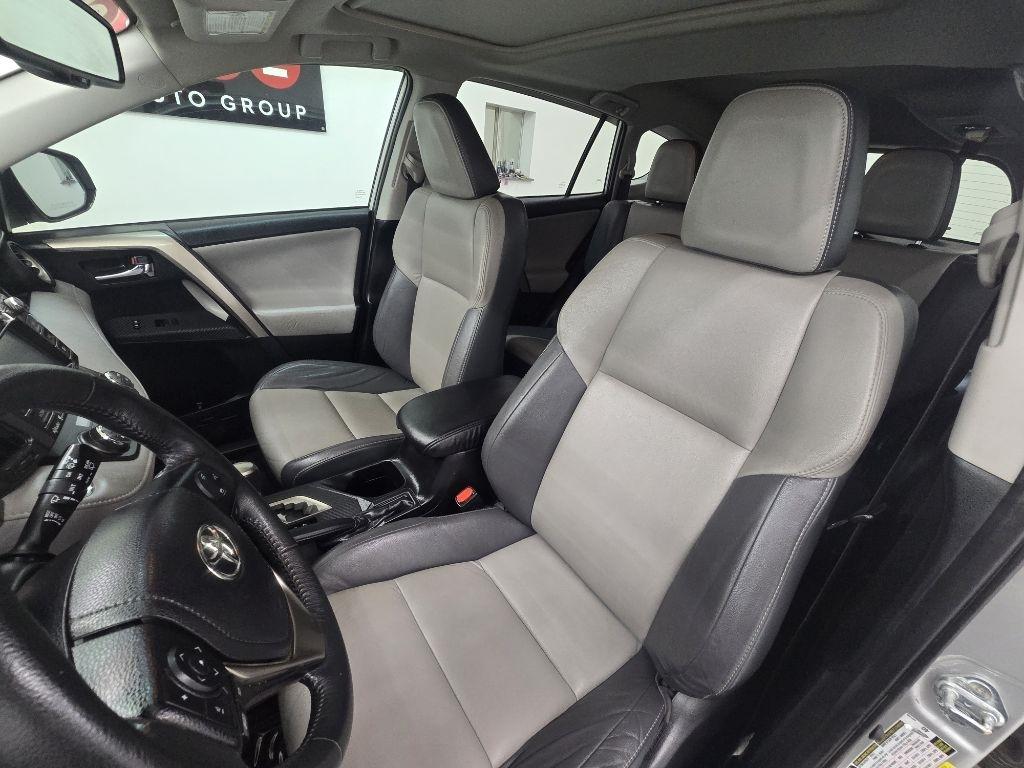 Toyota RAV4 Limited FWD 2015
