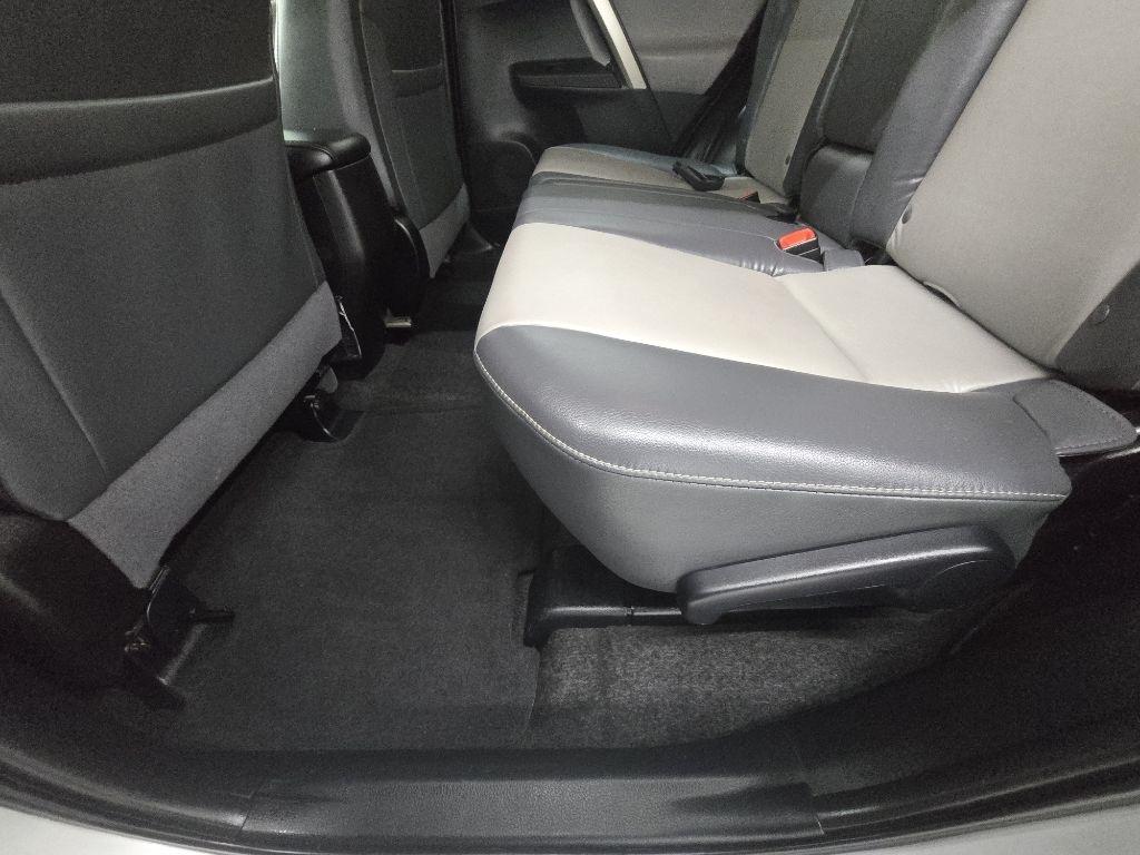 Toyota RAV4 Limited FWD 2015