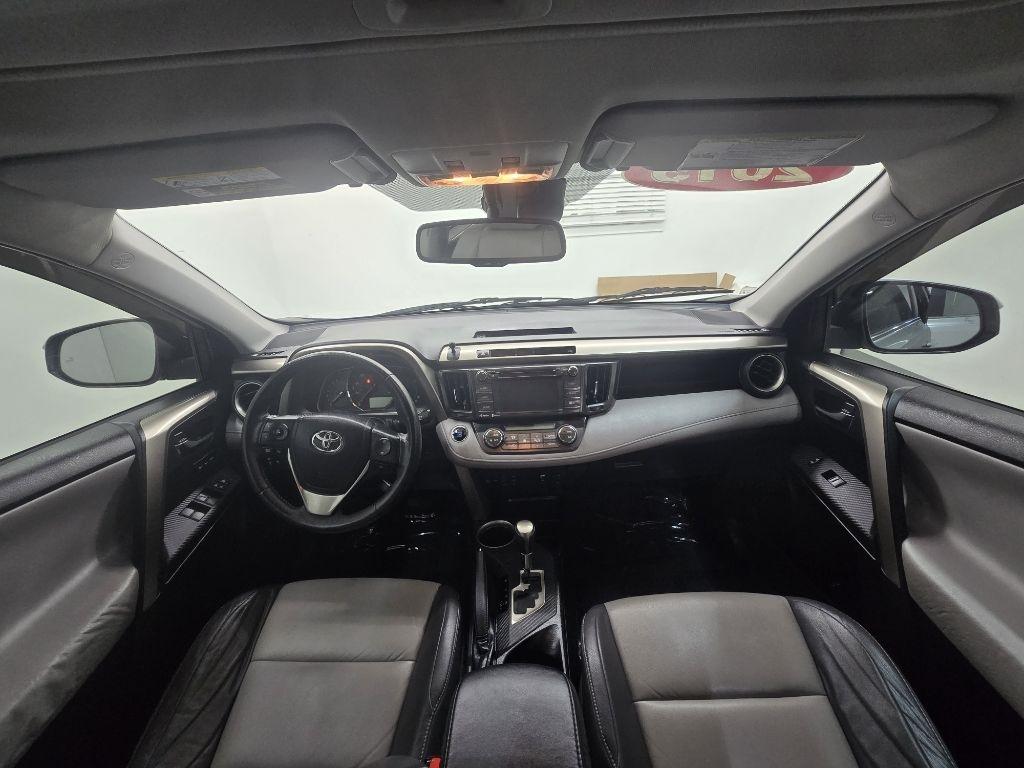 Toyota RAV4 Limited FWD 2015