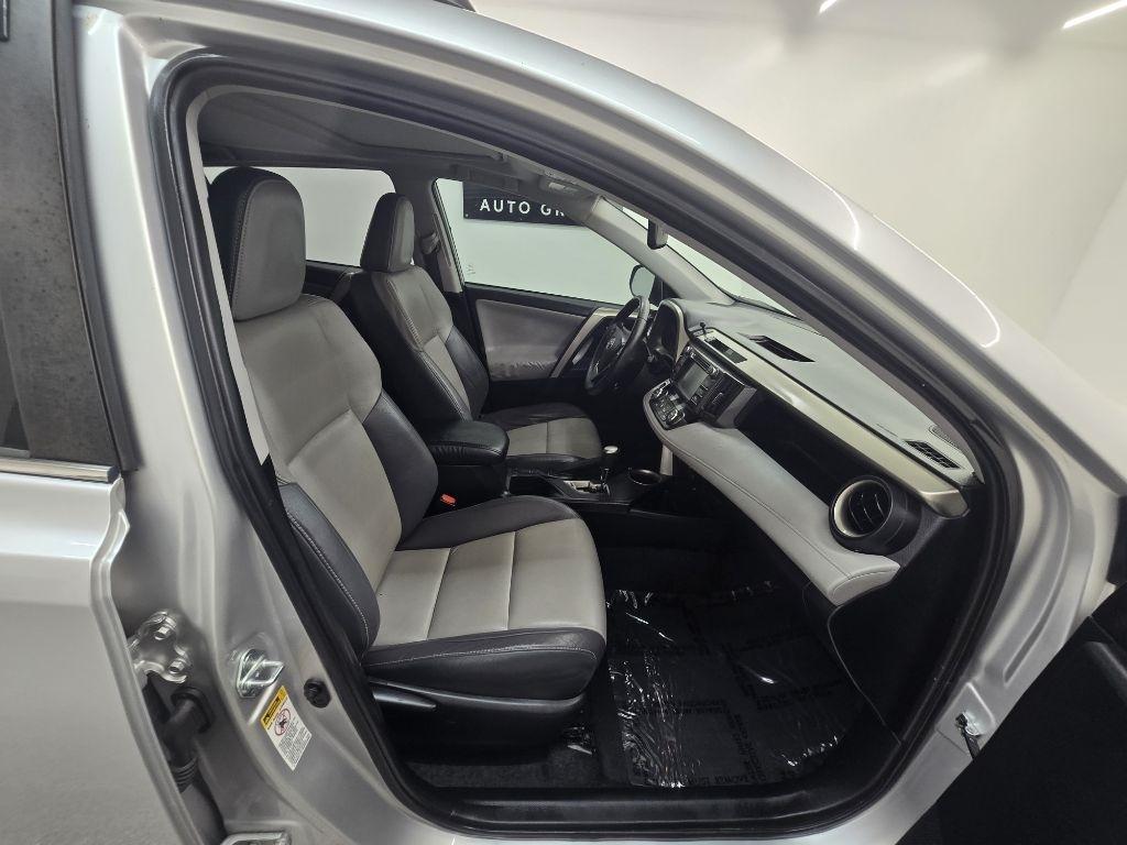 Toyota RAV4 Limited FWD 2015