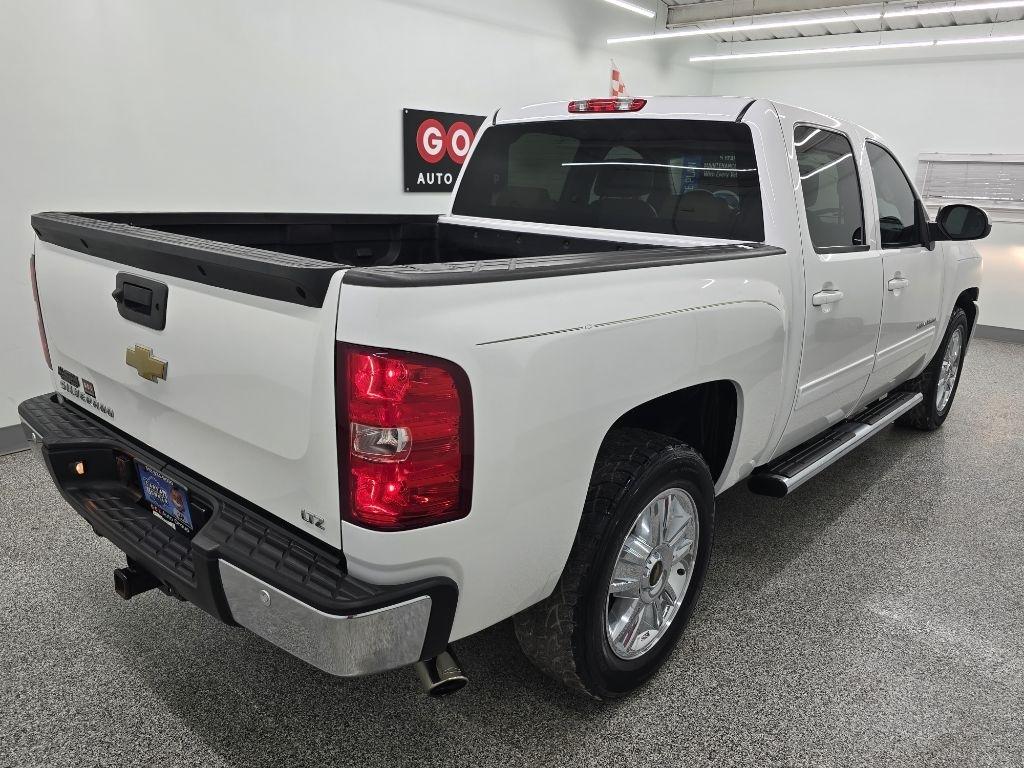 Chevrolet Silverado 1500 LTZ Crew Cab 2WD 2012