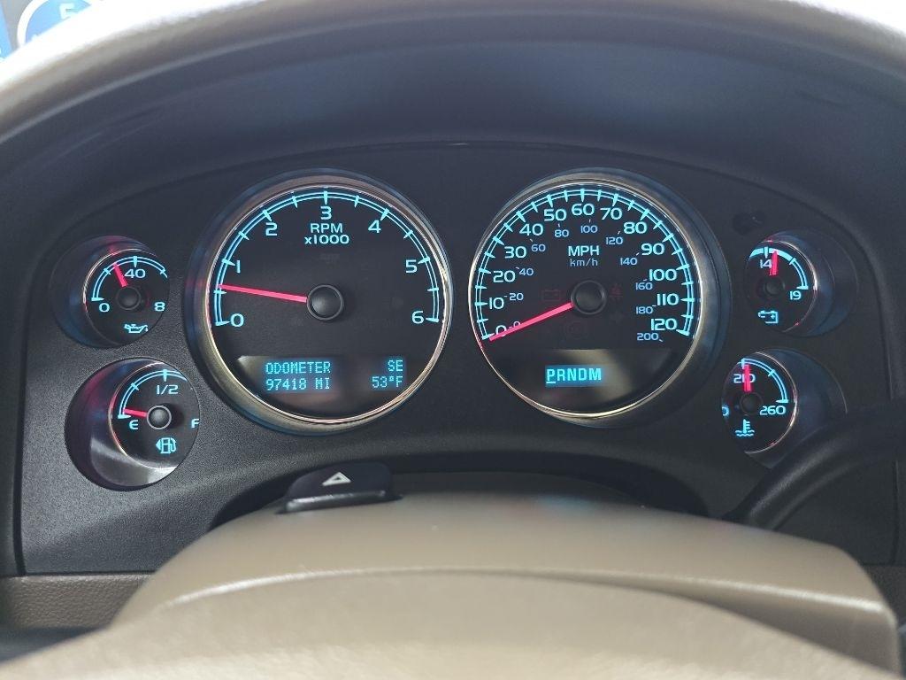 Chevrolet Silverado 1500 LTZ Crew Cab 2WD 2012