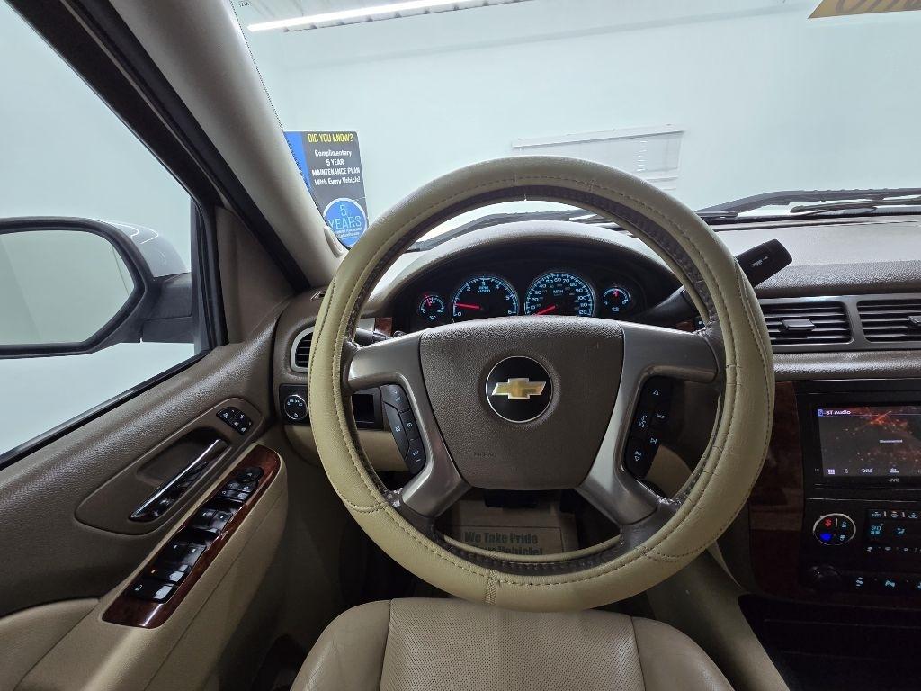 Chevrolet Silverado 1500 LTZ Crew Cab 2WD 2012