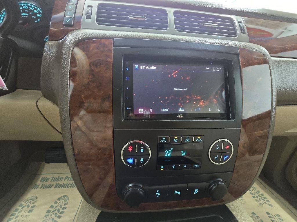 Chevrolet Silverado 1500 LTZ Crew Cab 2WD 2012