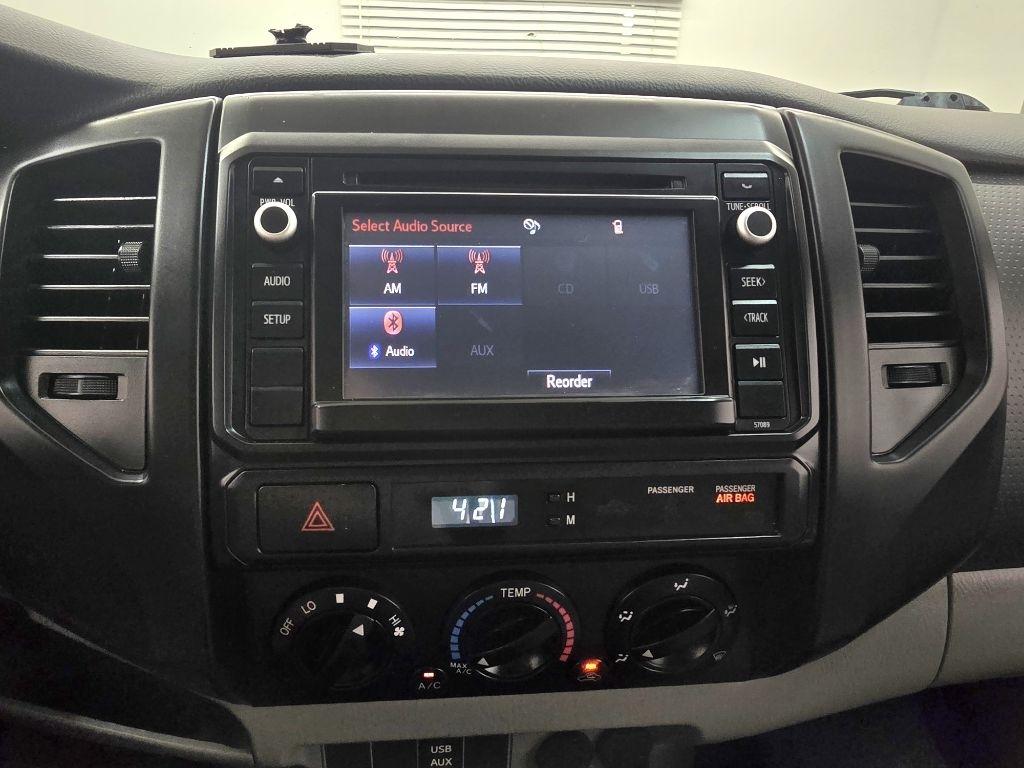 Toyota Tacoma PreRunner Double Cab V6 5AT 2WD 2014