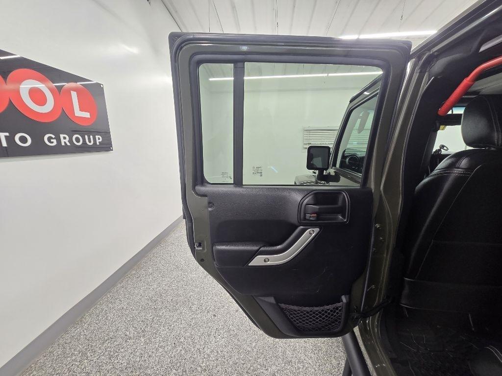 Jeep Wrangler Unlimited Rubicon 4WD 2016