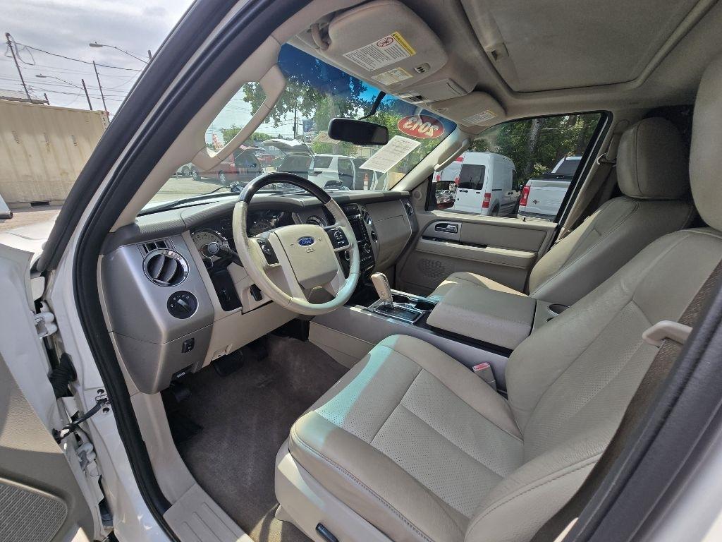 Ford Expedition EL Limited 2WD 2013