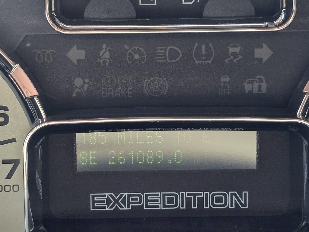 Ford Expedition EL Limited 2WD 2013