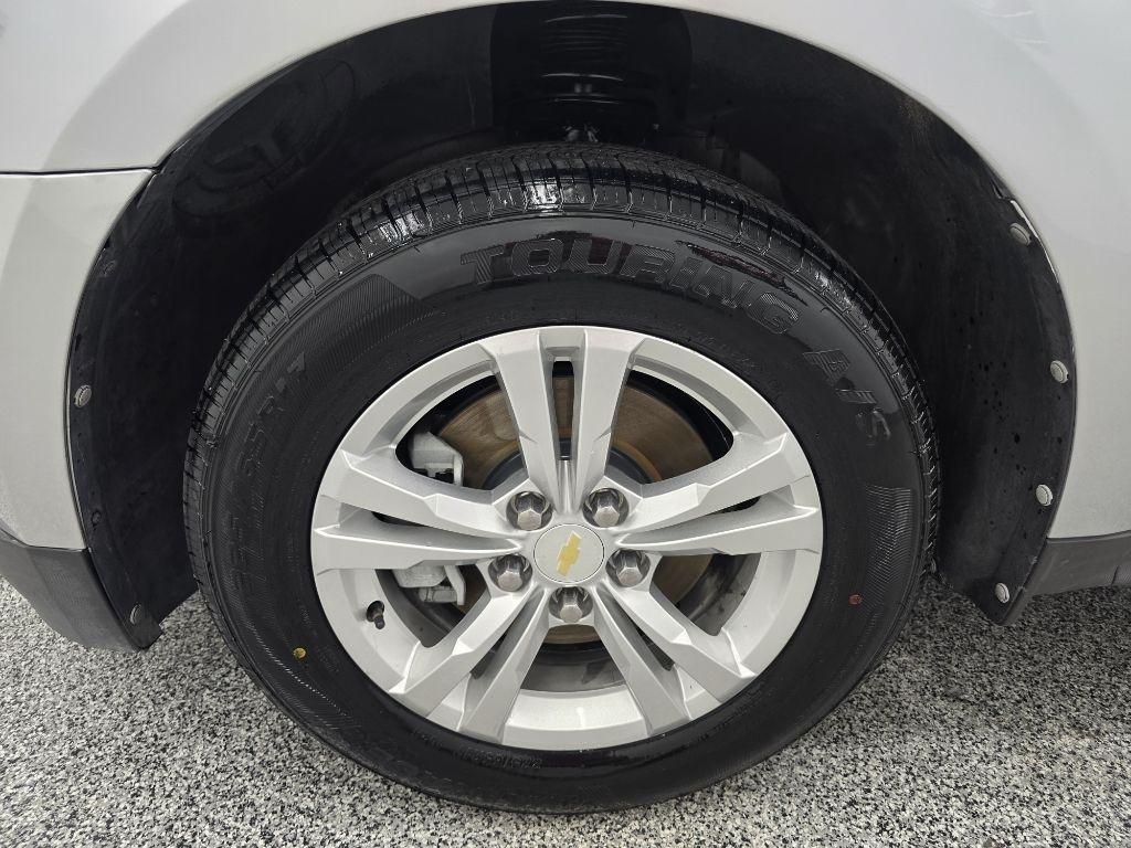 Chevrolet Equinox 1LT 2WD 2012