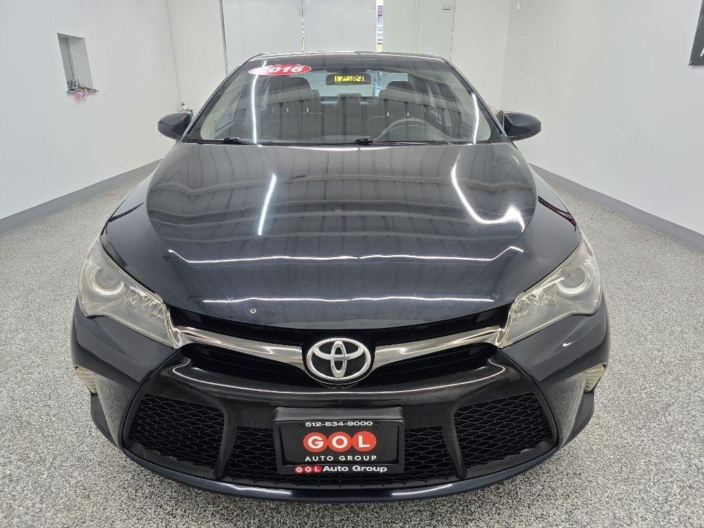 Toyota Camry XLE 2016
