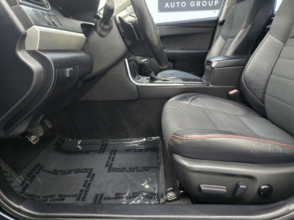 Toyota Camry XLE 2016
