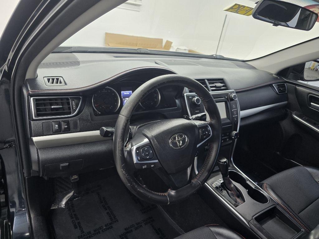 Toyota Camry XLE 2016