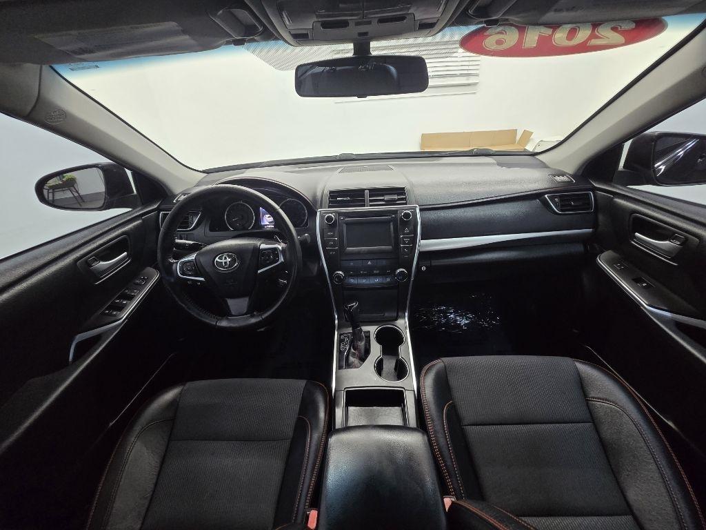 Toyota Camry XLE 2016