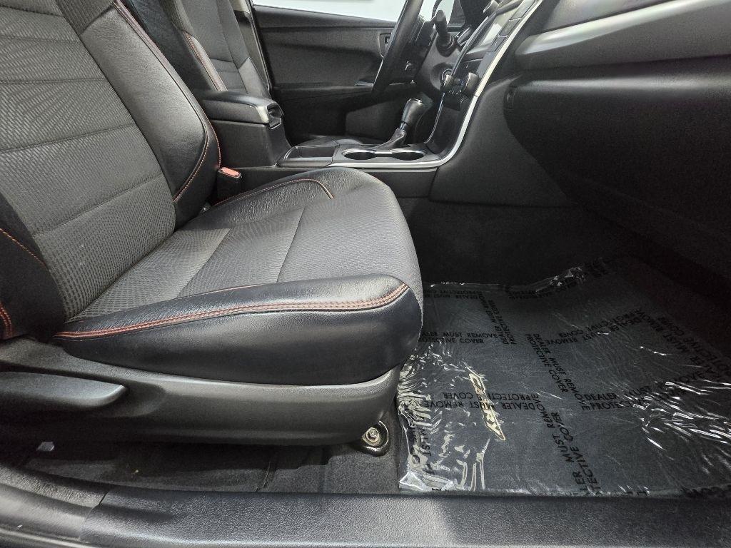 Toyota Camry XLE 2016