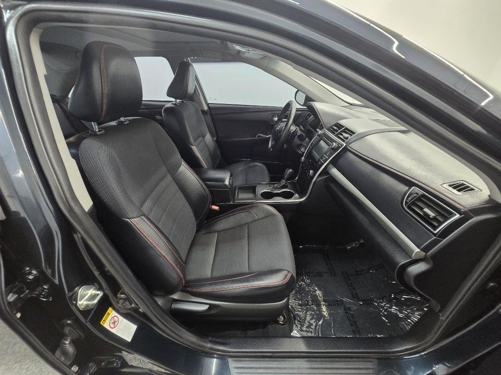 Toyota Camry XLE 2016