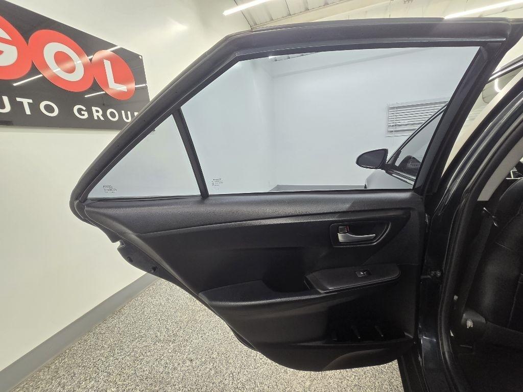 Toyota Camry XLE 2016