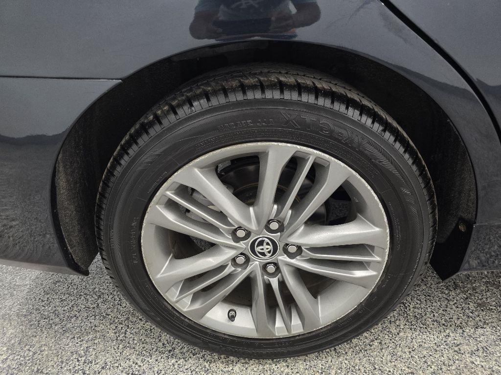 Toyota Camry XLE 2016