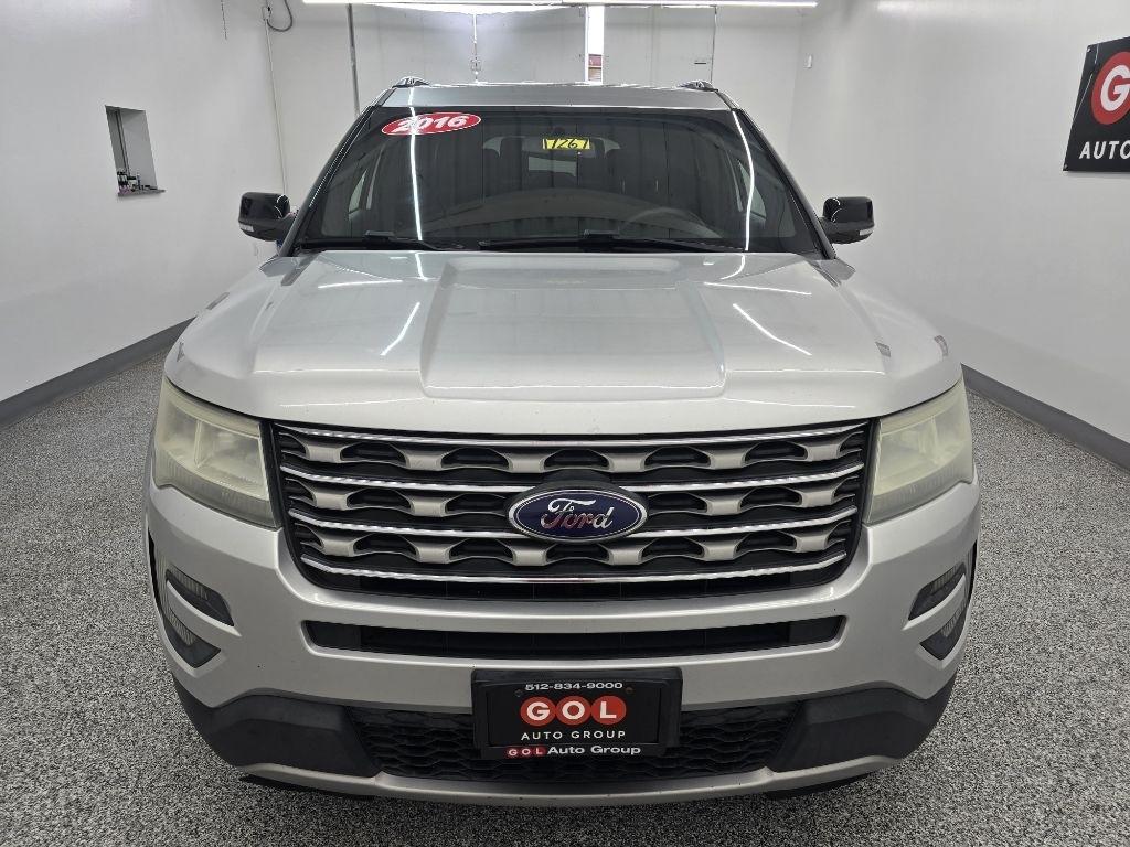 Ford Explorer XLT FWD 2016