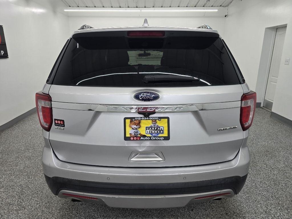 Ford Explorer XLT FWD 2016