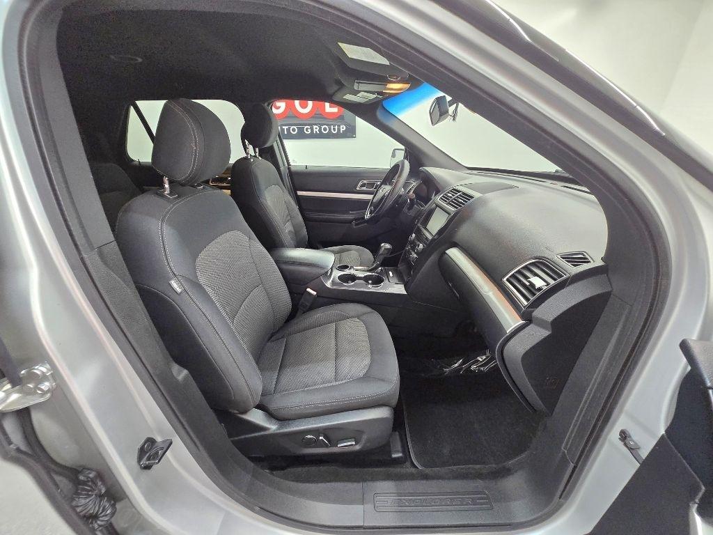 Ford Explorer XLT FWD 2016