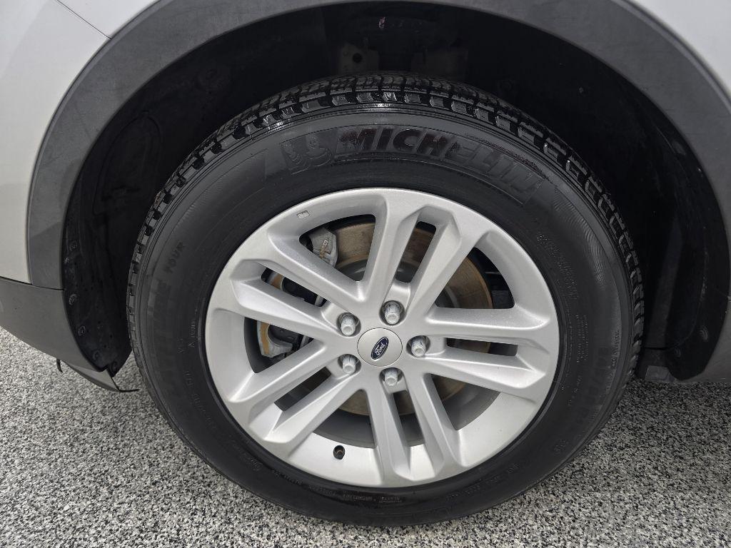 Ford Explorer XLT FWD 2016