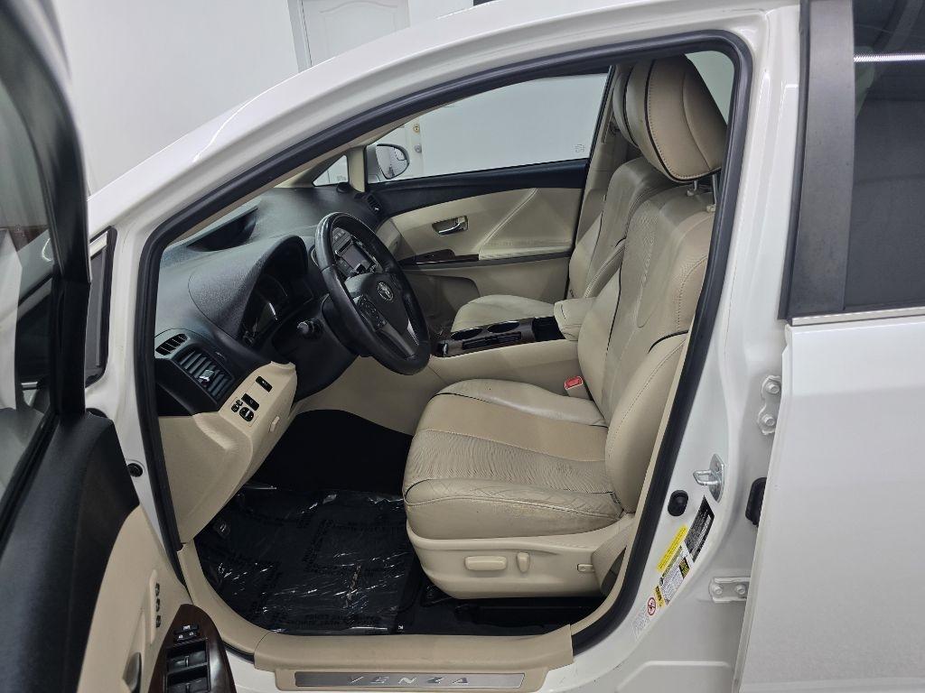 Toyota Venza XLE V6 FWD 2015