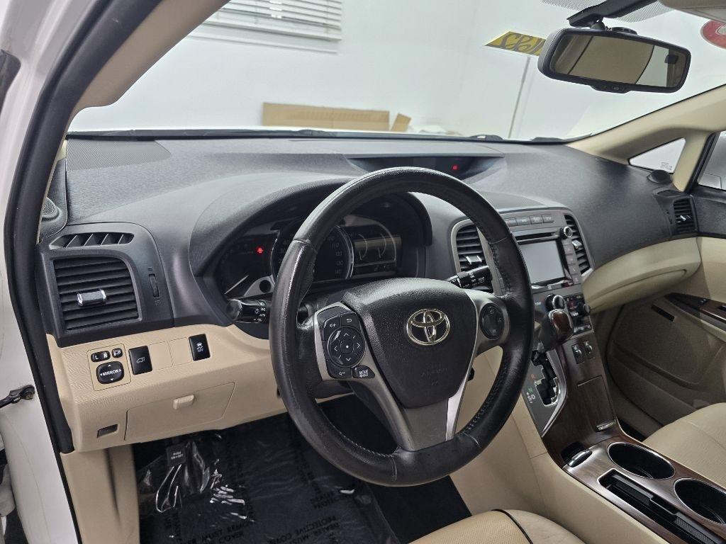 Toyota Venza XLE V6 FWD 2015