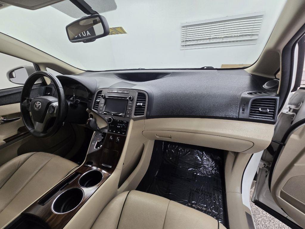 Toyota Venza XLE V6 FWD 2015
