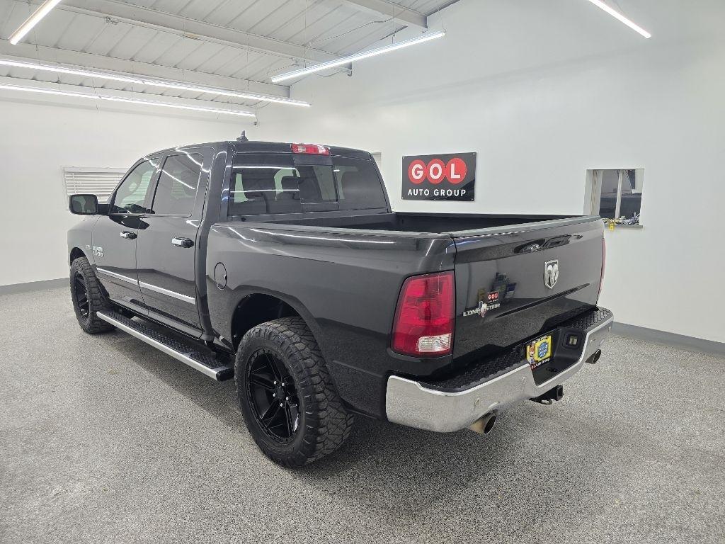 RAM 1500 SLT Crew Cab SWB 2WD 2016