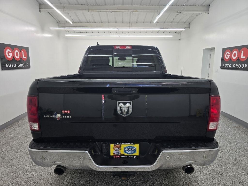 RAM 1500 SLT Crew Cab SWB 2WD 2016