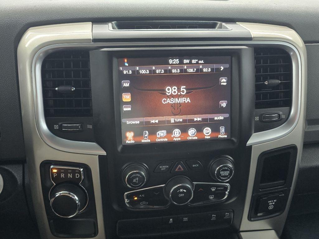RAM 1500 SLT Crew Cab SWB 2WD 2016